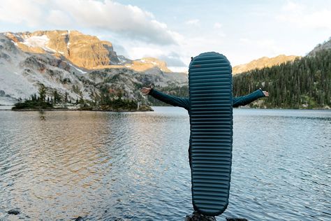 The Ultimate Guide to Therm-a-Rest Sleeping Pads https://www.thermarest.com/blog/ultimate-guide-sleeping-pads/ Thru Hiking, Sleeping Pads, Closed Cell Foam, Construction Types, Body Heat, Kayaking, Sleep, Kayaks