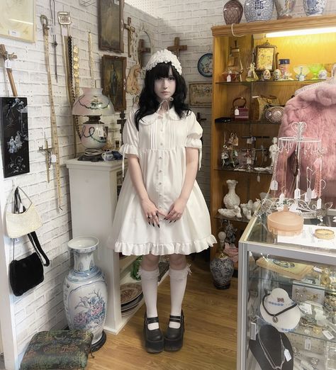 Doll at the antique store 🗝️🕰️🤍 Doll Aesthetic, Lolita Outfits, Haunted Dolls, So Me, Feminine Blouses, Doll Outfits, Antique Store, Classy Aesthetic, Doll Costume