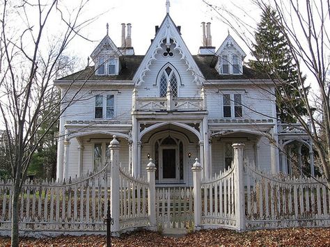 THOMPSON, CT WM MASON HOUSE 1845, via Flickr. Stare Dwory, Gothic Houses, Derelict Buildings, Cozy Places, Old Abandoned Houses, Old Mansions, Structural Design, Abandoned House, This Old House