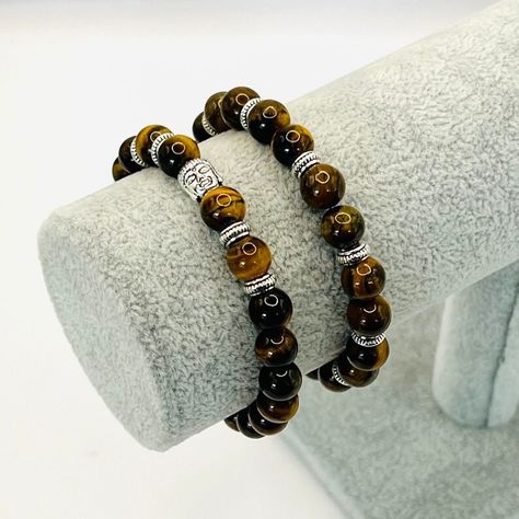 Lovely tiger eye bead bracelet. It can be worn daily with any kind of outfit. #beadbracelet #naturalstonebracelet #custombracelet #daintybracelet #birthdaygift Eye Bead Bracelet, Eco Warrior, Warrior Women, Buddha Bracelets, Tiger Eye Bracelet, Crystal Healing Bracelets, Turkish Jewelry, Muslim Lifestyle, Tiger Eye Beads