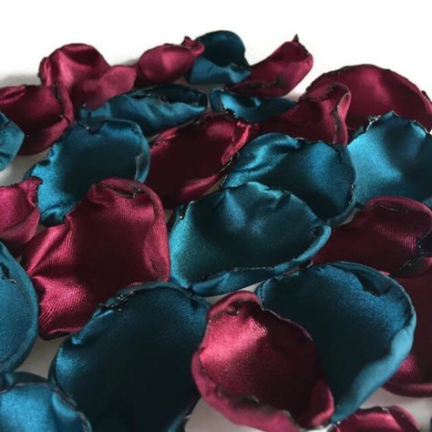 Maroon And Turquoise, Teal Weddings, Flower Girl Petals, Veils Bridal, Maroon Wedding, Bridal Shower Decor, Flower Colors, Wedding Aisle Decorations, Teal Flowers