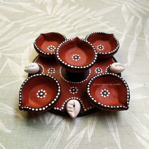 Diya Stand With Incense Sticks Holder. Clay Diya, Diya Stand, Diya Designs, Diwali Diya, Diwali Decor, Clay Sculptures, Clay Work, Incense Sticks Holder, Innovative Ideas