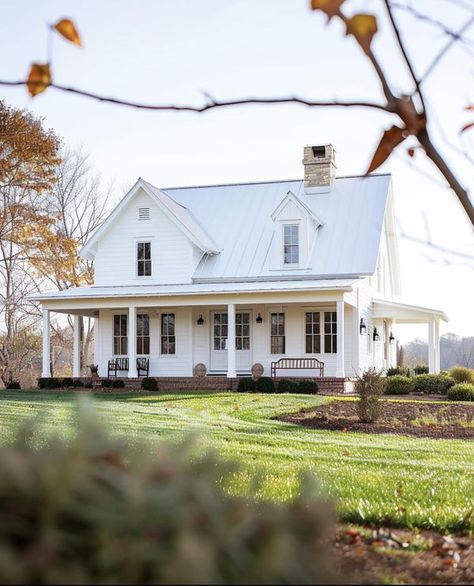 Amazing House Plan House With Porch All The Way Around, 1800s Farmhouse Exterior, Cozy Cottage Exterior, White Barndominium, Old Farmhouse Exterior, Farmhouse Blueprints, House Wrap Around Porch, Country Farmhouse House Plans, 2 Story Farmhouse