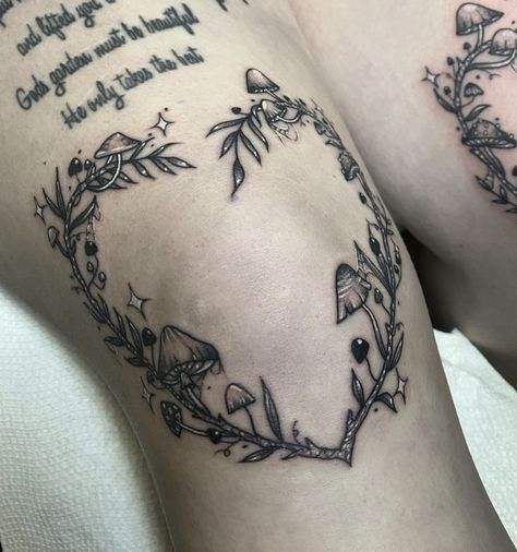 Woodland Leg Tattoo, Witchy Shin Tattoo, Dainty Shin Tattoo, Mushroom Circle Tattoo Knee, Fairy Knee Tattoo, Fairy Ring Knee Tattoo, Witchy Thigh Tattoos Women, Witchy Thigh Tattoo, Nature Patchwork Tattoo Sleeve