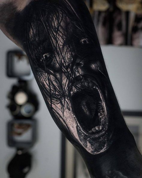 Sandry Riffard's Horror gallery Gotik Tattoo, Evil Tattoo, Spirit Tattoo, Skull Sleeve Tattoos, Evil Tattoos, Blackout Tattoo, Movie Tattoos, Demon Tattoo, Tattoo Zeichnungen