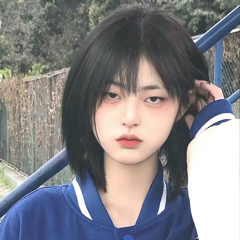 Mikasa Haircut, Justin Xie, Roman Hair, Justina Xie, Short Hair Tomboy, Oval Face Hairstyles, Best Anime Couples, Crazy Funny Pictures, Funny Valentines Day Quotes