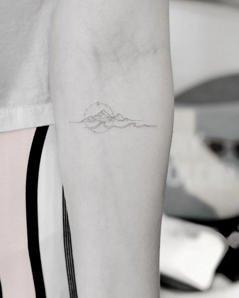 Doctor Woo su Instagram: "Ain’t no mountain high enough .... ain’t no... ⛰🌊✨ #hideawayatsuitex #slimneedle" Norway Tattoo, Moutain Tattoos, Dr Woo, Sunset Tattoos, Small Forearm Tattoos, Single Needle Tattoo, Mountain Tattoo, Waves Tattoo, Dainty Tattoos