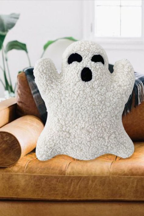 KoMico 12 Inch Ghost Halloween Pillow, Decorative Spooky Ghost Cushion Throw for Sofa Bed Couch Home Decor, Cute Boo Pillow for Living Room Decor(11.81 x 7.87 Inch) Spooky Bedroom, Sofa Bed Couch, Ghost Pillow, Christmas Ghost, Halloween Bedroom, Home Decor Cute, Halloween Pillow, Horror Decor, Boo Basket