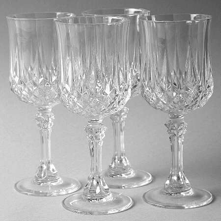 Crystal Wine Glasses Vintage, Crystal Glassware Antiques, Summer Shoot, Brandy Glass, Crystal Stemware, Crystal Wine Glasses, Vintage Tea Party, Wine Set, Crystal Glasses