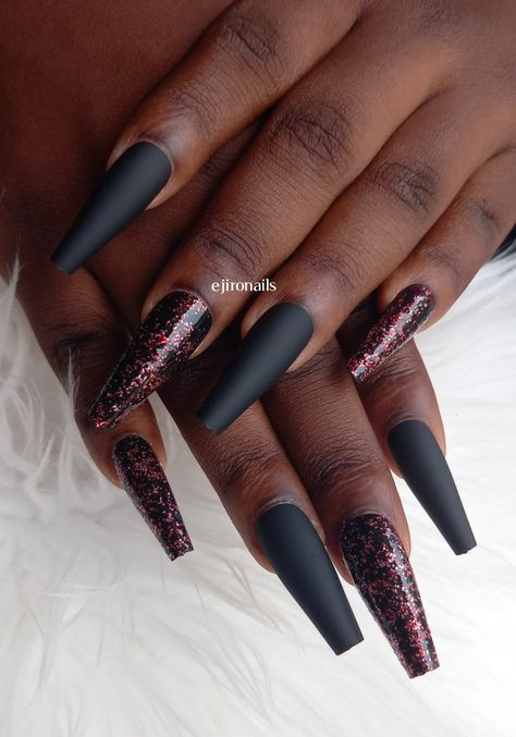 Black Matte Nails With Design, Matte Black Nail Designs, Rainbow Nail Art, Grey Nail Designs, Matte Black Nails, Ombre Acrylic Nails, Work Nails, Gray Nails, Black Nail Designs