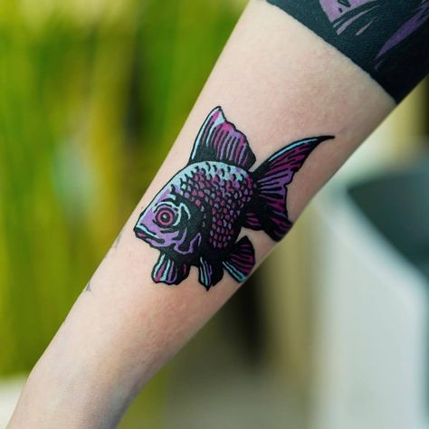 Goldfish Tattoo, Fibonacci Tattoo, Belly Tattoos, Fish Tattoo, White Tattoo, Abstract Tattoo, Design Drawings, Hip Tattoo, Colorful Fish