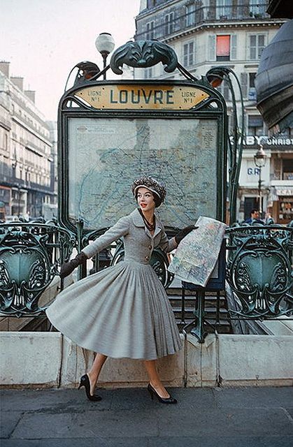 I've been there.  But alas, I didn't look quite this fabulous. Bridget Bardot, Glamour Vintage, Fotografi Vintage, Look Retro, Paris Mode, 50 Style, Pencil Skirts, Moda Vintage, 인물 사진