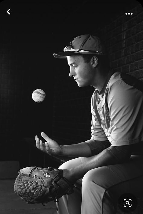 Baseball Professional Photography, Baseball Studio Photoshoot, Baseball Pics Boys, Baseball Pictures Poses Individual, Boys Baseball Photoshoot, Baseball Player Senior Pictures, Cool Baseball Pictures, Baseball Senior Photoshoot, Boys Baseball Senior Picture Ideas