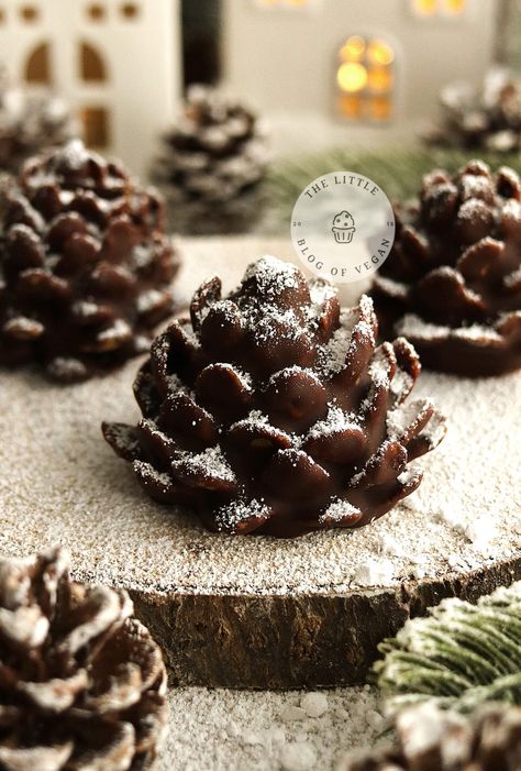 Vegan pine cone chocolate truffles. Vegan Pinecone Truffles, Pine Cone Truffles, Pinecone Truffles, Edible Pinecones, Nature Dessert, Chocolate Mushrooms, Christmas Host, Enchanted Forest Birthday Party, Christmas Mocktails