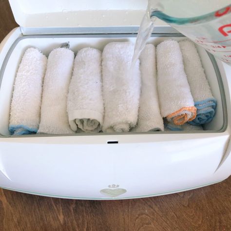 Diy Baby Wipes Cloth, Dispenser Diy, Baby Wipes Container, Reusable Baby Wipes, Baby Wipe Warmer, Wipes Container, Wipe Warmer, Declutter Home, Reusable Wipes