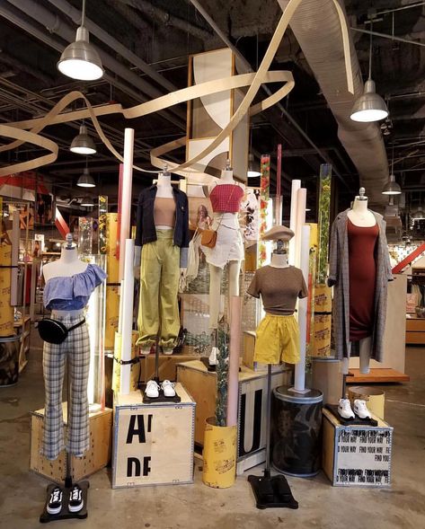 URBAN OUTFITTERS, Las Vegas, Nevada, “Worthy Outfits to Wear this Weekend”, pinned by Ton van der Veer Urban Outfitters Store Display, Fashion Retail Store Aesthetic, Nevada Outfits, Streetwear Store Interior Design, Urban Outfitters Display, Street Wear Store Interior Design, Urban Outfitters Visual Merchandising, Light Oak Bedroom Furniture, Urban Outfitters Aesthetic