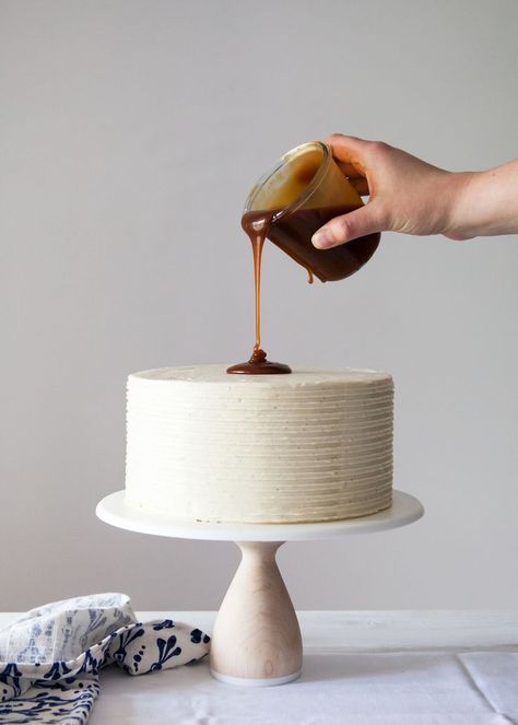 London Fog Cake, Earl Grey Buttercream, Salted Caramel Sauce, Earl Grey, Party Desserts, London Fog, Food Cakes, Caramel Sauce, How Sweet Eats