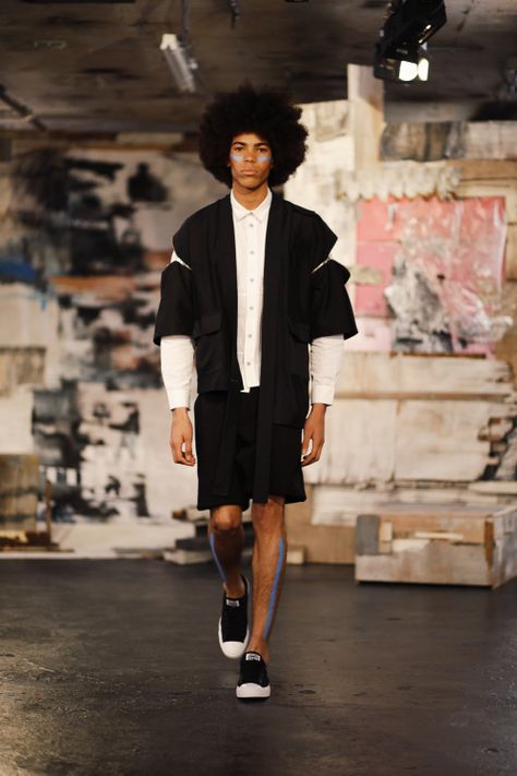 Tourne de Transmission's 2017 Spring/Summer Collection Wants You To 'Choose Your Escape Route' Time To Leave, Spring Summer Collection, Dope Outfits, Center Stage, Spring 2017, Summer Collection, To Leave, Academic Dress, Spring Summer