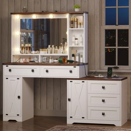 Specifications: Color: White Material: MDF+Metal Vanity Table Size: 56.5inchL x 15.75inchW x 55.12inchH Feature: The farmhouse makeup vanity desk is made of sturdy MDF board, waterproof and scratch-resistant for durability. The spacious tabletop and open shelves are enough to hold your frequently used makeup items, making your desktop is more clean and tidy. The exquisite metal handle and corner arrow decoration added a natural retro country feel. 2 in 1: Not only is it a vanity, writing desk, e Corner Vanity Ideas Bedroom, Rustic Vanity Ideas Bedroom, Western Vanity Ideas, Corner Vanity Ideas, Desk/vanity Combo, Diy Vanity Ideas, Cabinets For Bedroom, Western Vanity, Pallet Vanity