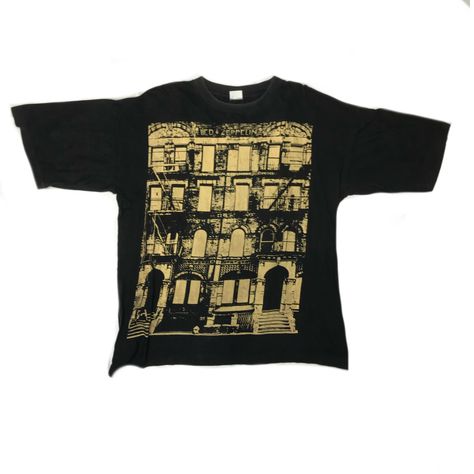 Led Zeppelin physical graffiti tee Size XL fits M to L Shoulder 65 Chest 64 Sleeve 26 Length 69 HKD 150 Led Zeppelin Physical Graffiti, Physical Graffiti, Led Zeppelin Shirt, 90s 80s, 80s Retro, Led Zeppelin, Zeppelin, Old School, Physics