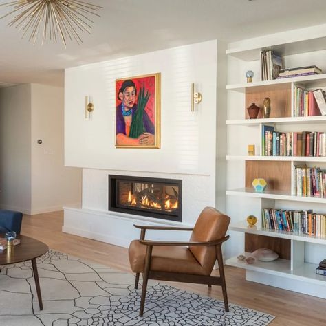 Electric Fireplace Mid Century Modern, Mid Century Modern Fireplace Mantel, Mis Century Modern Fireplace, Mid Century Built In Bookshelves, Fireplace Wall Ideas With Tv, Tile Fireplace Ideas, Mcm Fireplace, Midcentury Fireplace, Midcentury Modern Fireplace