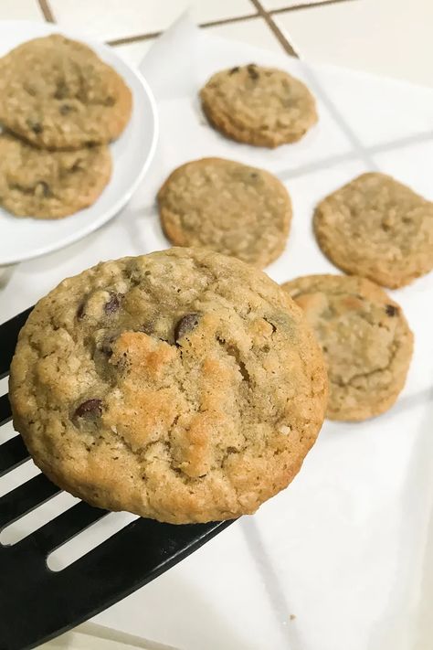 Silo Cookies, Joanna Gaines Chocolate Chip Cookies, Seven Layer Cookies, Joanna Gaines Recipes, Silos Baking Co, Peanut Butter Crunch, Popsugar Food, Chocolate Chip Cookie Recipe, Chip Cookie Recipe