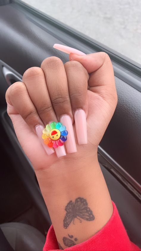 Takashi Murakami Acrylic Nails, Takashi Nails, Takashi Murakami Flower Nails, Murakami Flower Nails, Takashi Murakami Nails, Takashi Murakami Flower, Murakami Flower, Takashi Murakami, Happy Flowers