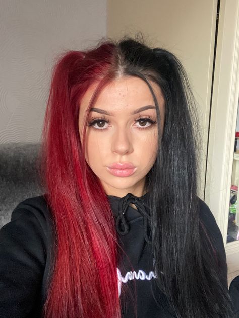 Half Brown Half Red Hair, Red And Brown Split Dye, Spilt Dye Hair Ideas, Black And Red Split Dye, Red And Black Split Dye, Half Red Half Black Hair, Split Hair Dye, Dr Claims, Brown And Pink Hair