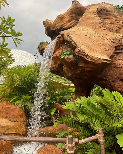 Journey of Water at Epcot #journeyofwater #moana #disneymoana🌸 #epcot #disneyworldepcot #disneyworld #travel #travelblogger #vacation Disney World Epcot, Disney Moana, Moana, Travel Blogger, Disney World, Water, Travel, Quick Saves