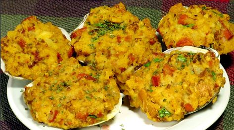 Rhode Island Stuffies (stuffed clams) – Whats for Dinner Stuffies Recipe, Baked Clams Recipe, Stuffed Quahogs, Stuffed Clams, Middletown Rhode Island, Rhode Island Food, Portuguese Foods, Clam Cakes, Island Recipes