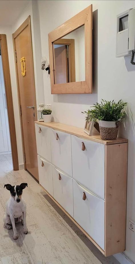 Modern Classic Interior Design, Modern Classic Interior, Diy Bathroom Furniture, Diy Furniture For Small Spaces, Diy Apartment Furniture, Diy Baby Furniture, Diy Furniture Hacks, Classic Interior Design, Cat Furniture Diy