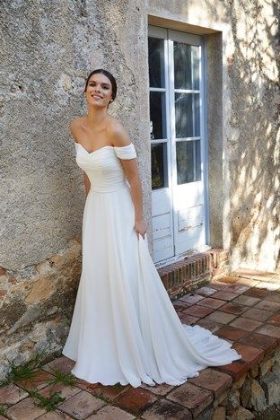 Ronald Joyce Wilna 18461 Intimate Wedding Dress, Intimate Wedding Ideas, Ronald Joyce, Wedding Dress Ideas, Intimate Wedding Photography, Drape Gowns, Chiffon Wedding Dress, Small Intimate Wedding, Satin Wedding Dress