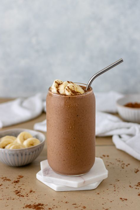 Peanut Butter Breakfast, Coconut Milk Yogurt, Chocolate Peanut Butter Smoothie, Chewy Chocolate Cookies, Cherry Smoothie, Peanut Butter Cup Cookies, Peanut Butter Smoothie, Chocolate Smoothie, Easy Snack Recipes