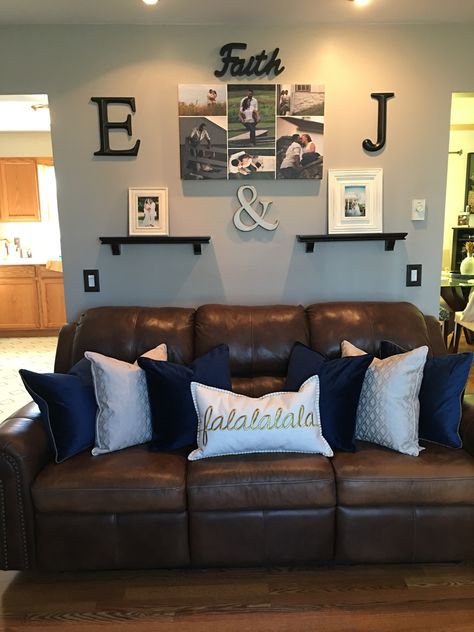 Brown Couch With Blue Accents, Liveroom Ideas, Blue Grey Living Room Decor, Navy Blue And Brown Living Room, Blue And Brown Living Room, Grey Accent Wall Living Room, Blue Wall Decor Living Room, Blue Living Room Color Scheme, Blue Living Room Color