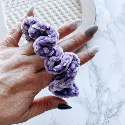 Crochet Scrunchies Velvet, Crochet Velvet Scrunchie Pattern Free, Crochet Velvet Scrunchie, Bernat Velvet Yarn Patterns, Bernat Velvet Yarn Crochet Patterns, Velvet Yarn Patterns, Crochet Velvet Yarn Patterns, Velvet Yarn Crochet Patterns, Scrunchies Photography