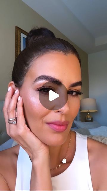 Doranellys Patton on Instagram: "The easiest lash you’ll ever wear!💕Brand new Self-Adhesive band from @lillylashes No glue needed! ✨Comment LASH for links.
Safe for sensitive lids, they last all day, so lightweight, vegan, versatile and reusable up to 5 times. 
•Wearing style Rule Breaker

 #lillylashespartner #lilylashes #makeuphacks # ad #lashgoals 

Style tips, easy makeup, makeup hacks, how to wear" Lily Lashes, Rule Breaker, Style Rules, Easy Makeup, Wearing Style, Makeup Hacks, Fashion Hacks, Makeup Makeup, Style Tips