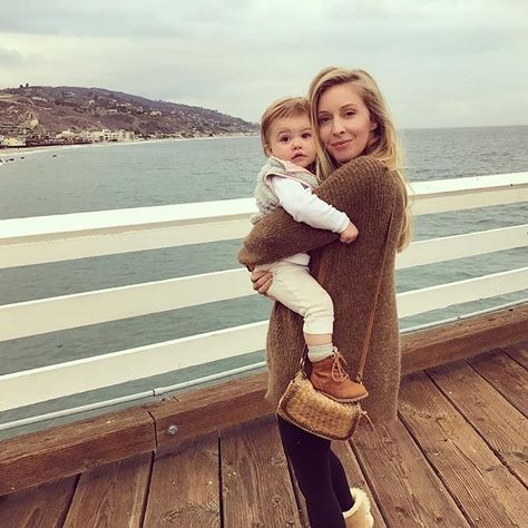 Cozy with my kitten Leah Jenner, Future Mommy, Jenner Style, Comfy Cozy, Mommy And Me, Winter Wardrobe, Savannah Chat, Character Inspiration, Sweater Dress