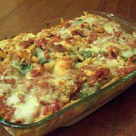 Macaroni Shells, Italian Bake, Italian Casserole, Farmers Casserole, Chicken Pasta Casserole, Cheesy Pasta Bake, Pasta Penne, Meat And Vegetables, Baked Pasta