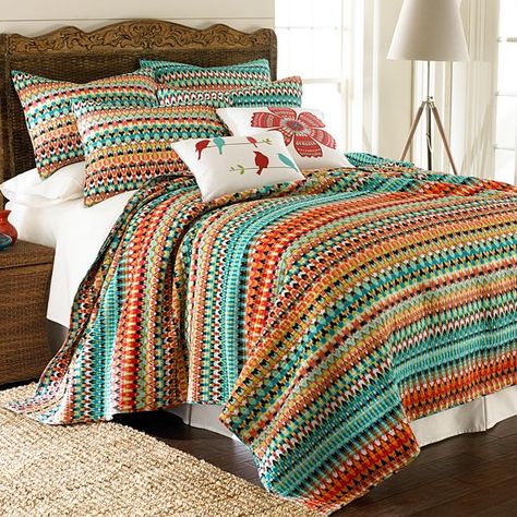 Bed Quilts, Bohemian Quilt, King Quilt Sets, Cotton Quilt Set, Striped Quilt, Ideas Hogar, King Pillows, Twin Quilt, Bed Sets