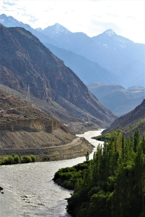 Leh Ladakh Aesthetic, Leh Ladakh Photography Wallpaper, Leh Ladakh Photography, Ladakh Aesthetic, Ladakh Photography, Indian Scenery, Indian Mountains, Indian Nature, Hoysala Architecture