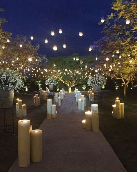 Modern outdoor wedding Luxury Wedding Hall, Hall Decoration Ideas, Wedding Decoration Idea, Unique Outdoor Wedding, Ideas Wedding Decoration, Decoration Ideas Wedding, Engagement Themes, Hall Decoration, Wedding Decorating