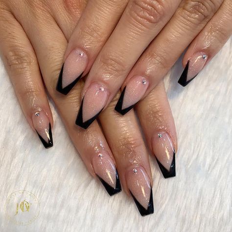 HOUSE OF VANITY on Instagram: “Black V tips w/ swarovski crystals 🖤 . . . . . . . . . . #nails #blacktips #swarovskicrystals #nailsofinstagram #nailsoftheday…” Almond V Tip Nails, V Nail Art, Coffin Black Tip Nails, Black V Tip French Nails, V Shaped Nails, Black V French Tip, V Nails Design, Black Nails Tips, Black V Tip Nails