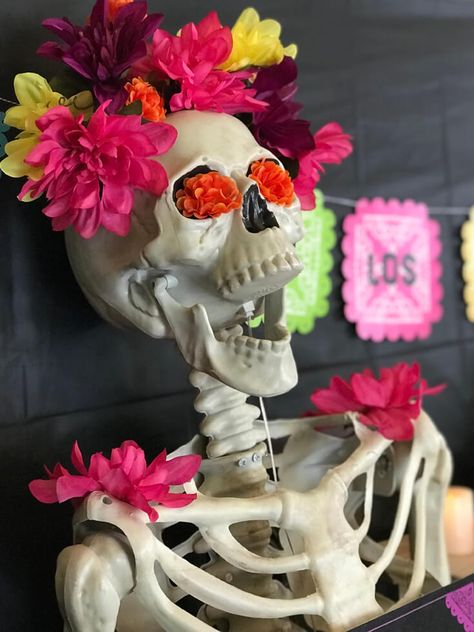 Coco Birthday Party, Dia De Los Muertos Party Ideas, Coco Birthday, Dia De Los Muertos Decorations Ideas, Fundraiser Party, Day Of The Dead Party, Fiesta Wedding, Diy Halloween Decor, The Day Of The Dead