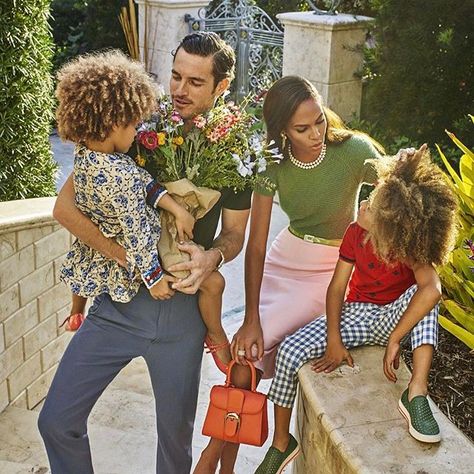 It's a family affair and we've got preppy, jet-set fashion to inspire your summer wardrobes—no matter where your travels take you. Link in bio for the full fashion shoot from the May 2017 issue. Photography by @MarianoVivanco Styling by @JaimeKayWaxman #outfit #style #model Justice Joslin, Mariano Vivanco, Mixed Families, Interracial Family, Fashion Family, Joan Smalls, Interracial Love, Interracial Couples, Harper’s Bazaar