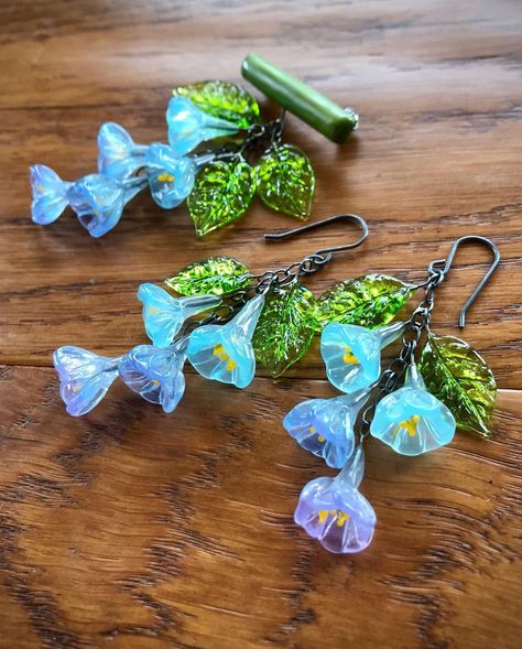 Lampwork Flowers, Virginia Bluebells, Blue Lilac, Lampwork Earring, Earrings Design, Glass Flowers, Beatrix Potter, Black Magic, Lampwork Beads