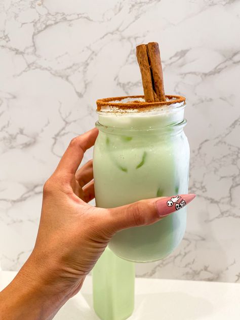 A Refreshing Twist On a Classic: PANDAN Horchata Recipe! - Ta-Daa! Pandan Drink, Horchata Recipe, Coconut And Vanilla, Banh Xeo, Asian Market, Rice Milk, Delicious Donuts, Mexican Food Recipes Authentic, Vietnamese Recipes