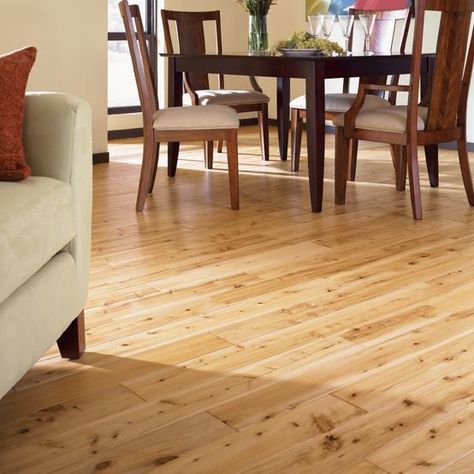 Heres How You Can Choose Between Hardwood and Engineered Flooring Best Engineered Wood Flooring, Types Of Hardwood Floors, Cypress Pine, Pine Flooring, Refinishing Hardwood Floors, Real Wood Floors, Natural Flooring, Refinishing Floors, Floor Remodel