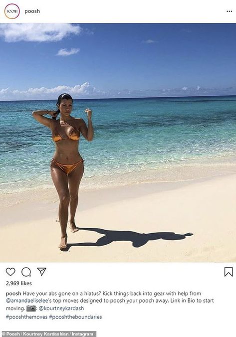 Toned: Kourtney Kardashian flaunted her bikini body in a throwback picture posted to her P... Kourtney Kardashian Body, Scott And Kourtney, Anna Paul, Kim And Kylie, Sophia Richie, Toned Physique, Throwback Pictures, Jenner Family, Tiktok Star