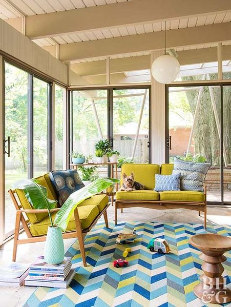 porch Covered Porch Ideas, Retro Patio Furniture, Retro Patio, Porch Design Ideas, Modern Porch, Building A Porch, Modern Patio Furniture, Summer Porch, Porch Furniture