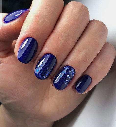 Navy Christmas Nails, Blue Christmas Nails, Blue Gel Nails, Navy Nails, Navy Blue Nails, Classy Nail Designs, Short Square Nails, Blue Nail Designs, Trendy Nail Design